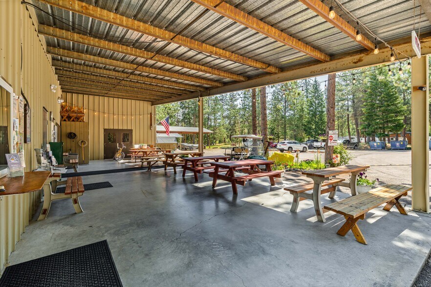 More Photos Of 9955 US Highway 12, Lolo Specialty For Sale