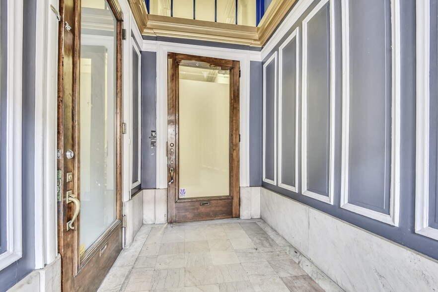 More Photos Of 518 N Charles St, Baltimore Storefront Retail Office For Sale