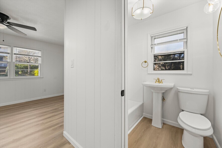 More Photos Of 71 Maple St, Clyde Apartments For Sale