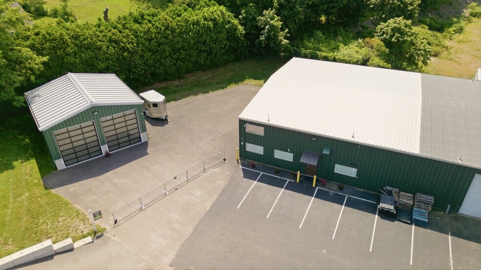 More Photos Of 1079 Aquidneck Ave, Middletown Industrial For Sale