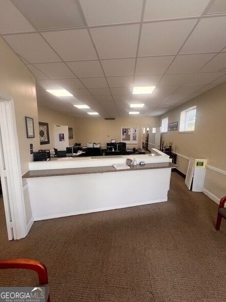 More Photos Of 308 S Lewis St, Lagrange Office For Sale