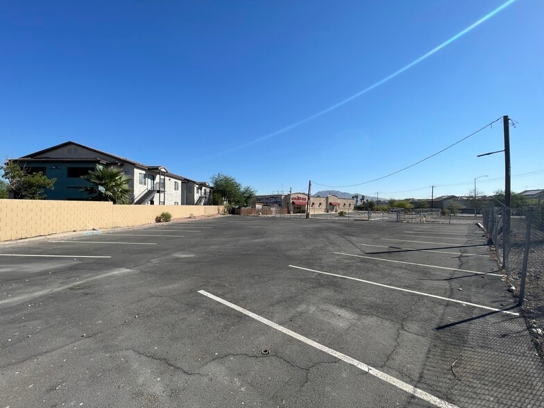 More Photos Of 3977 E Vegas Valley Dr, Las Vegas Freestanding For Sale