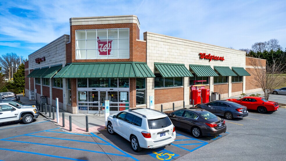 More Photos Of 4210 N Roan St, Johnson City Drugstore For Sale