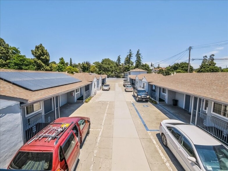 More Photos Of 21172 Mission Blvd, Hayward Hotel For Sale