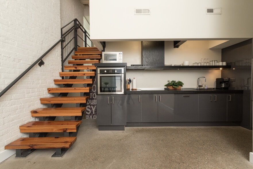 More Photos Of 412 N 3rd St, Richmond Apartments For Sale