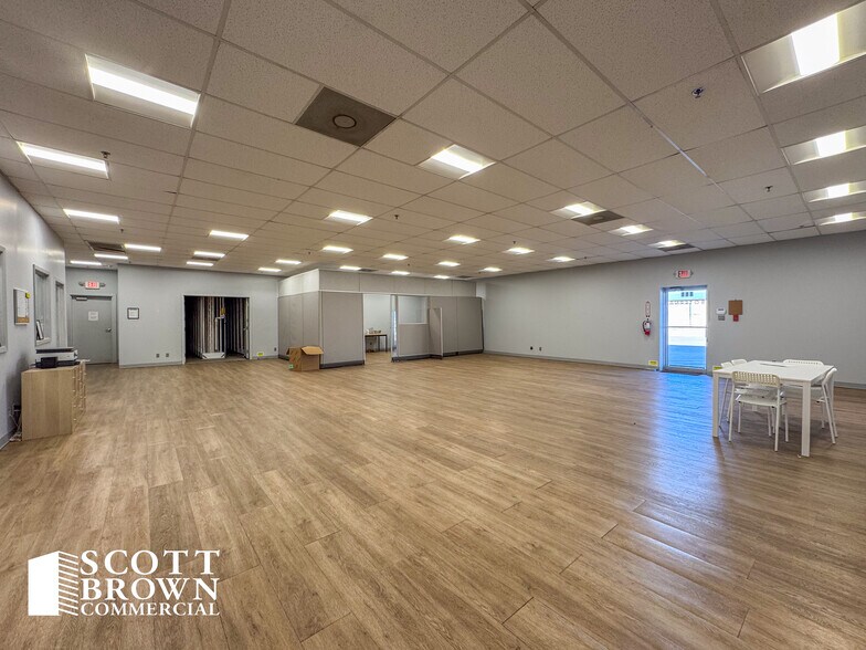 More Photos Of 1512 I-35 W, Denton Unknown For Lease