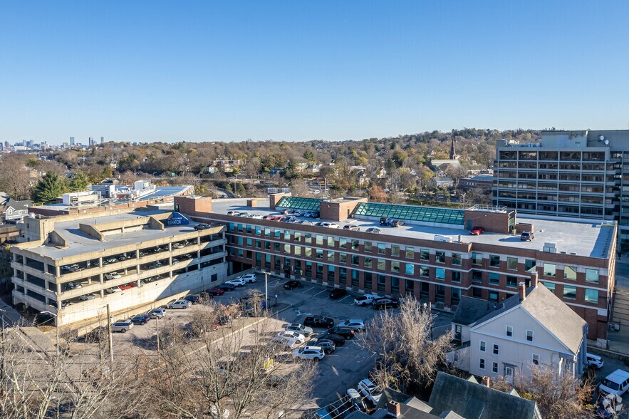 More Photos Of 275 Washington St, Newton Office For Lease