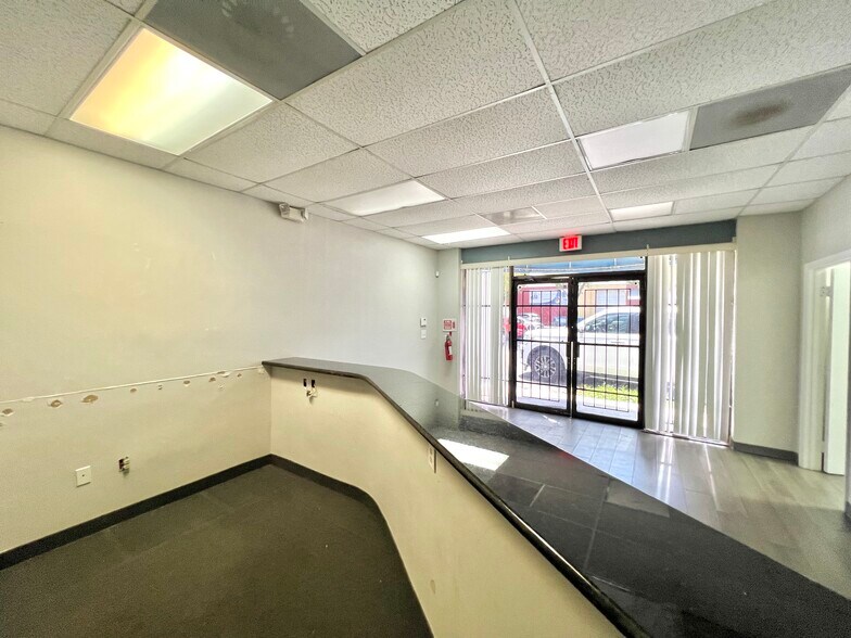 More Photos Of 3425 NW 73rd Ave, Miami Office For Lease