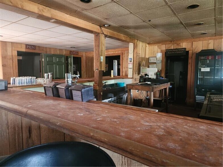 More Photos Of 10 E 3rd Ave, Saltsburg Freestanding For Sale