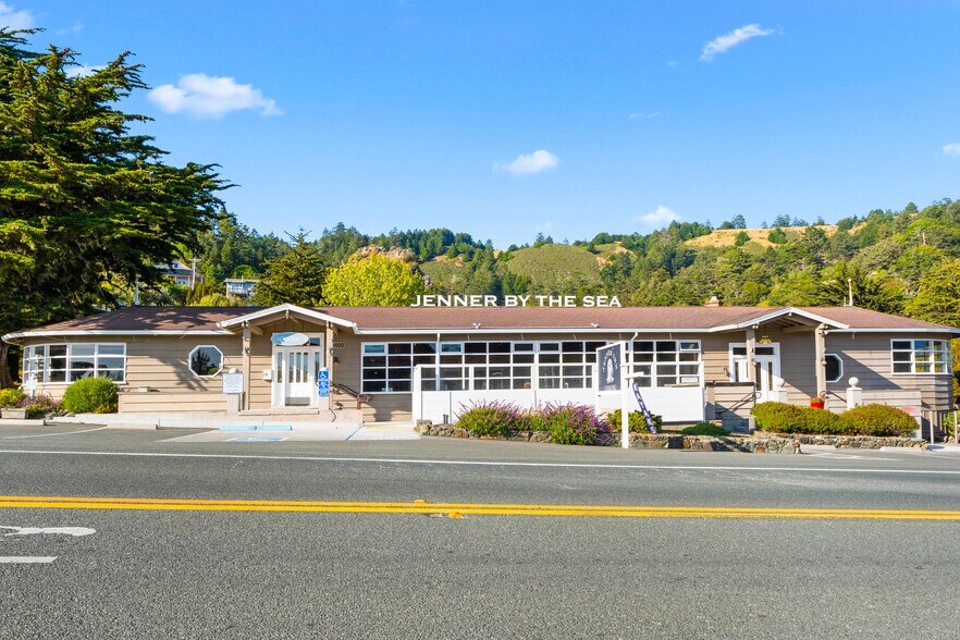 More Photos Of , Jenner Unknown For Sale