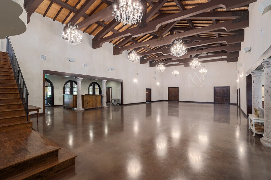 More Photos Of 2550 Bell Springs Rd, Dripping Springs Lodge Meeting Hall For Sale