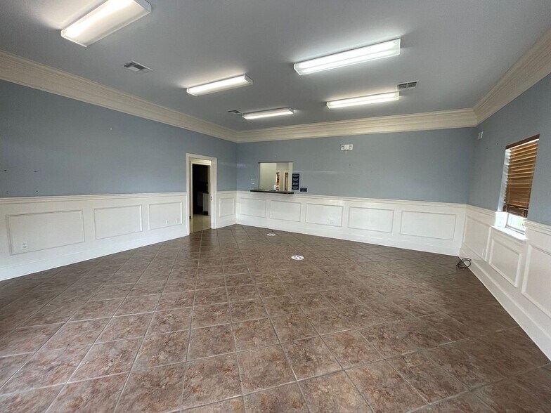 More Photos Of 140 E I 10 Service Rd, Slidell Medical For Sale