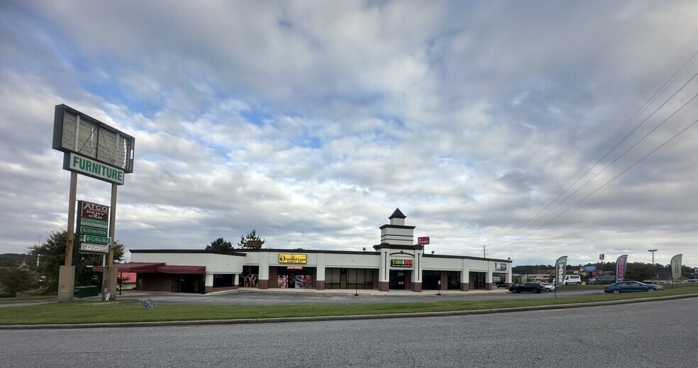 More Photos Of 116 Riverside Pky, Macon-Bibb Storefront Retail Office For Sale