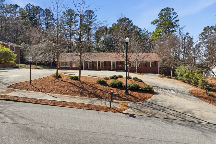 Primary Photo Of 2239 Scenic Dr, Snellville Office For Sale