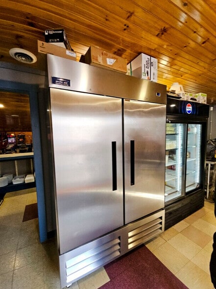 More Photos Of 181 Waterville Rd, Belfast Restaurant For Sale