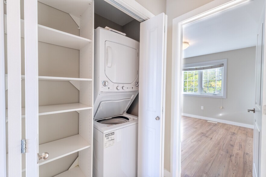 More Photos Of 10204-10210 113 Ave NW, Edmonton Apartments For Sale