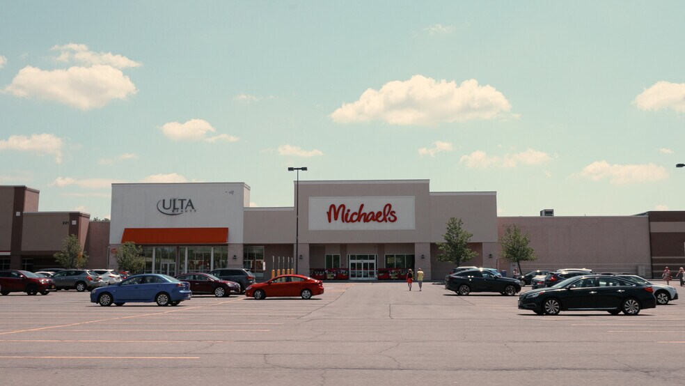 More Photos Of 221-231 Wade Rd Ext, Latham Unknown For Lease