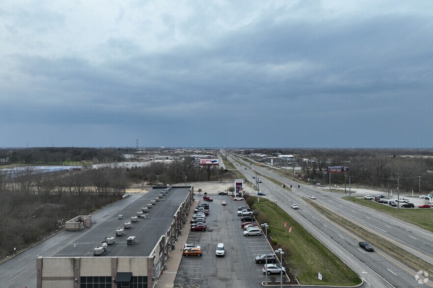 More Photos Of 4901-5005 E 81st Ave, Merrillville Unknown For Lease