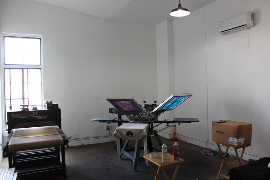 More Photos Of 2228-2232 E Cesar E Chavez Ave, Los Angeles Freestanding For Sale