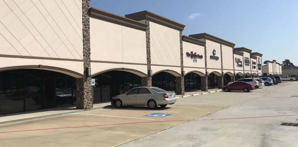 More Photos Of 9702 Spring Cypress Rd, Spring Unknown For Lease