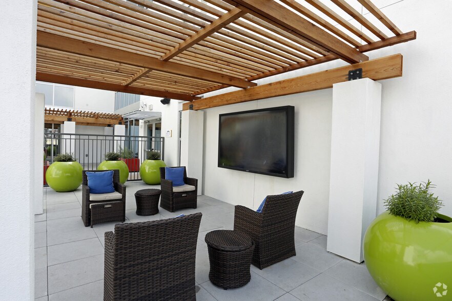 More Photos Of 210 North Edward Gary St, San Marcos Apartments For Lease