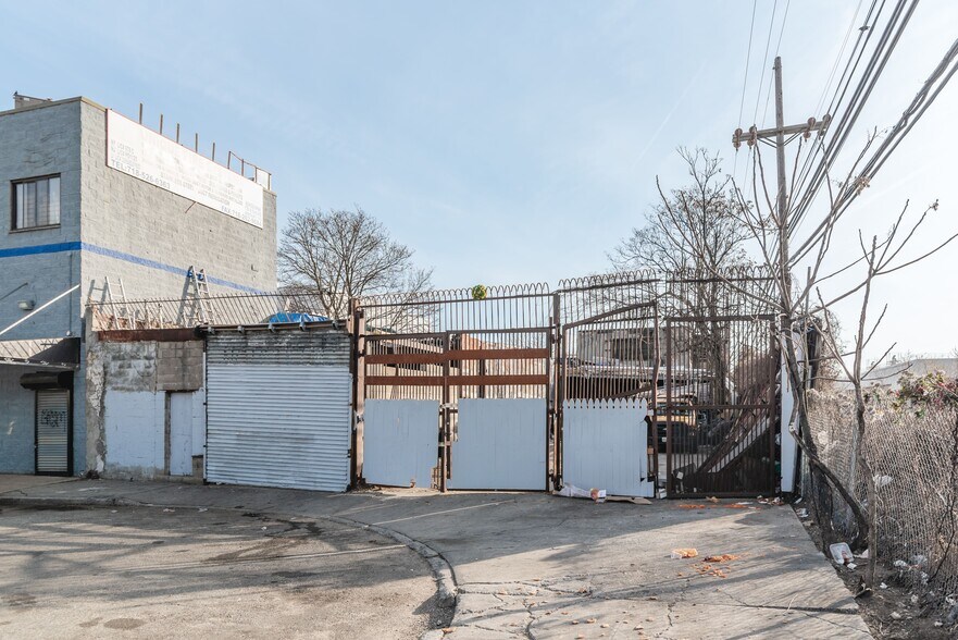 More Photos Of 9312 179th Pl, Jamaica Warehouse For Sale
