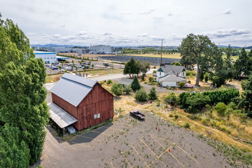 More Photos Of 4825 NE Starr Blvd, Hillsboro Land For Sale