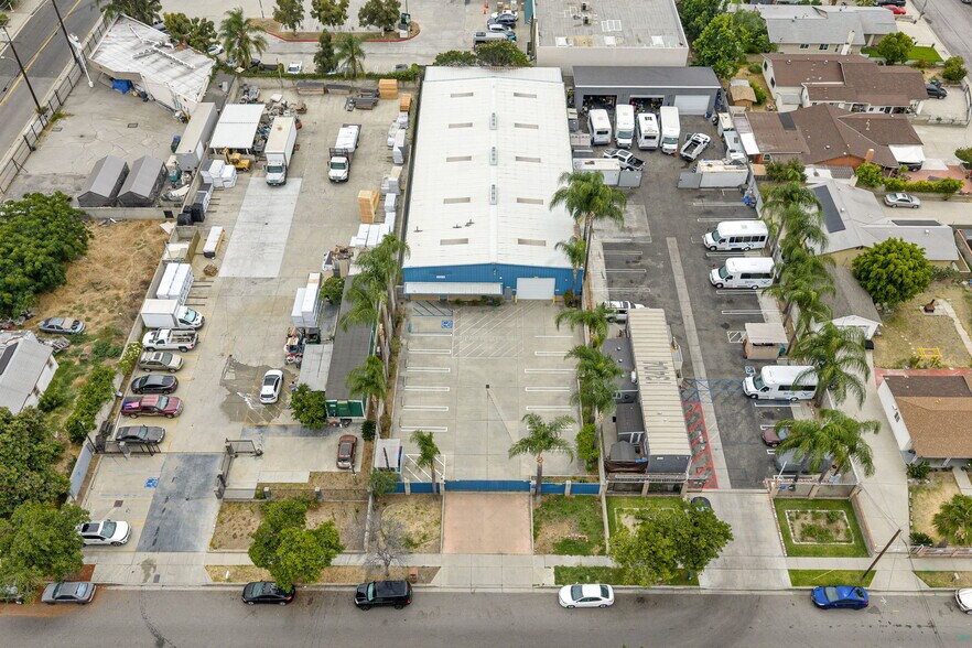 More Photos Of 13410 Waco St, Baldwin Park Manufacturing For Lease