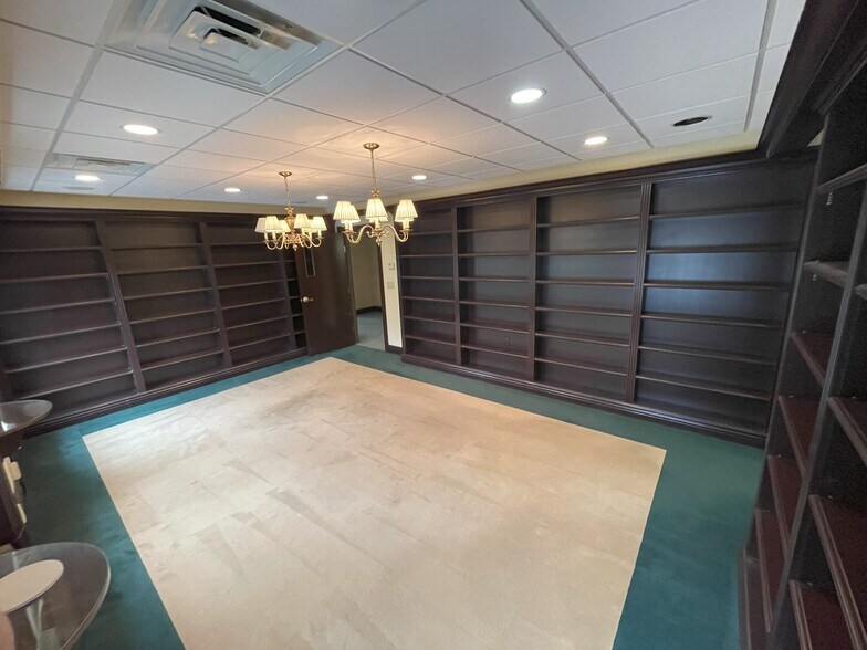 More Photos Of 19 Dove St, Albany Coworking Space
