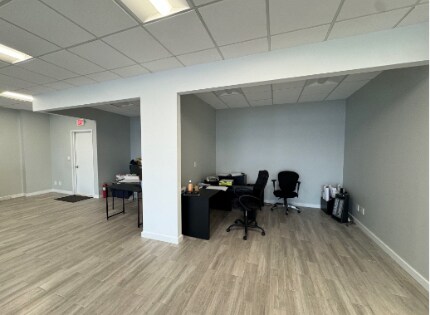 More Photos Of 43-24 21st St, Long Island City Warehouse For Lease