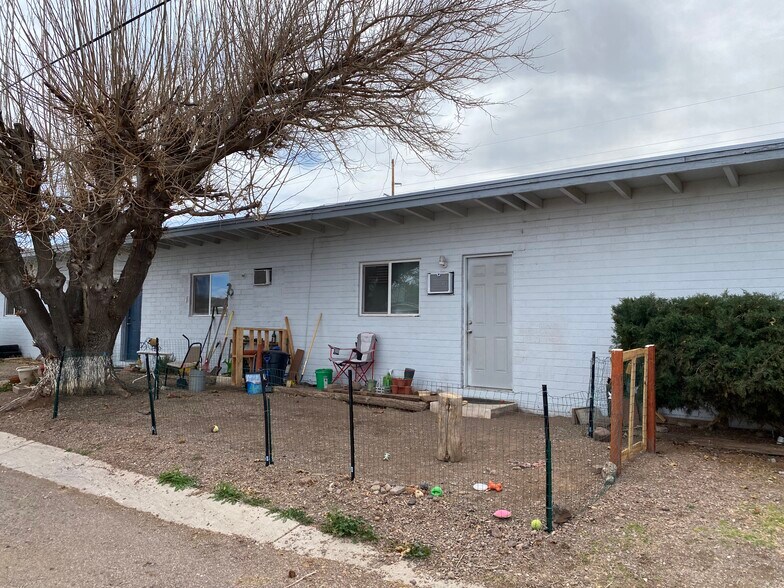 More Photos Of 910 Arizona St, Huachuca City Apartments For Sale