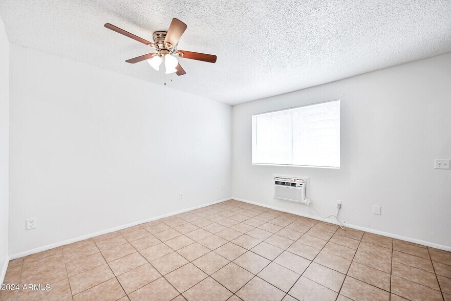More Photos Of 35 N May St, Mesa Apartments For Sale