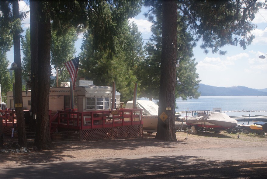 More Photos Of 7371 State Highway 147, Lake Almanor Trailer Camper Park For Sale