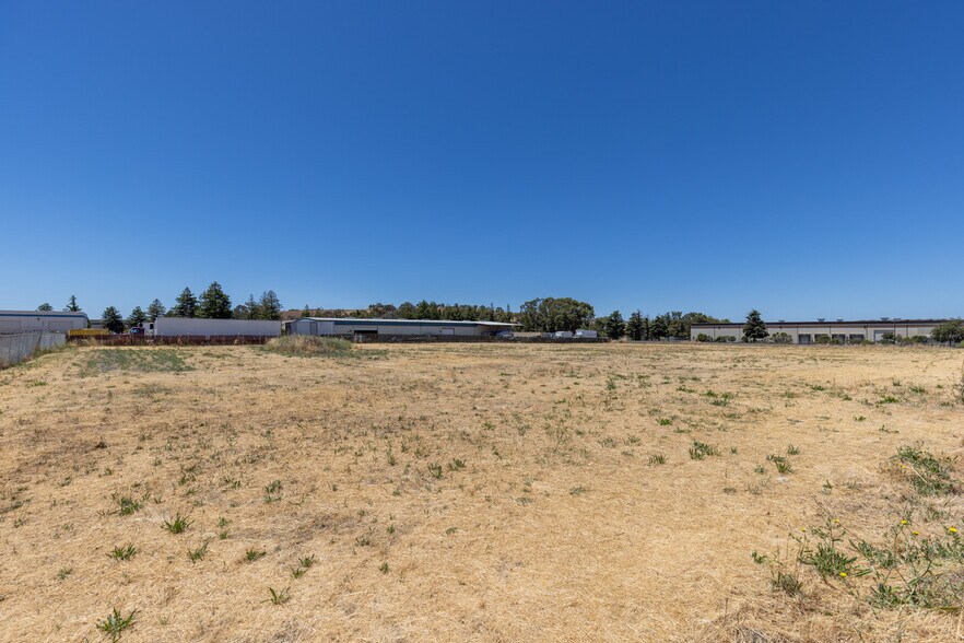 More Photos Of 130 Dodd Court, American Canyon Land For Sale