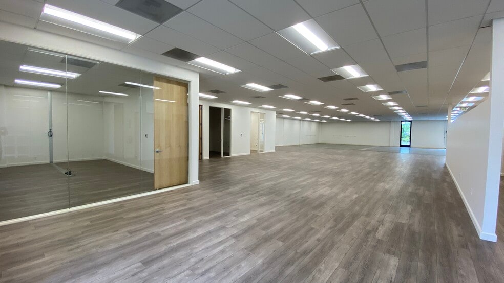 More Photos Of 755-757 N Pastoria Ave, Sunnyvale Research And Development For Lease