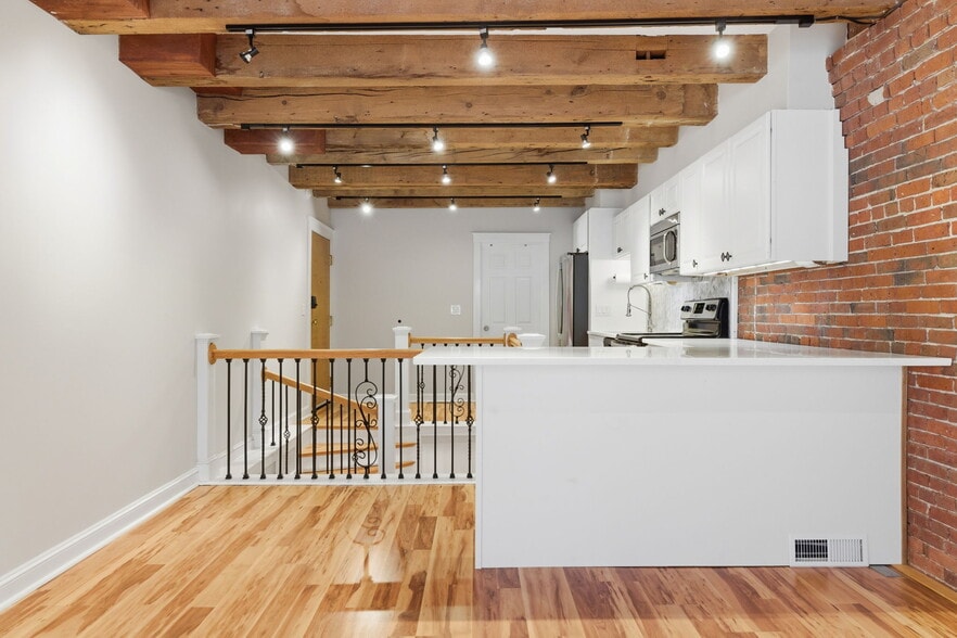 More Photos Of 112 Fulton St, Boston Multifamily For Sale