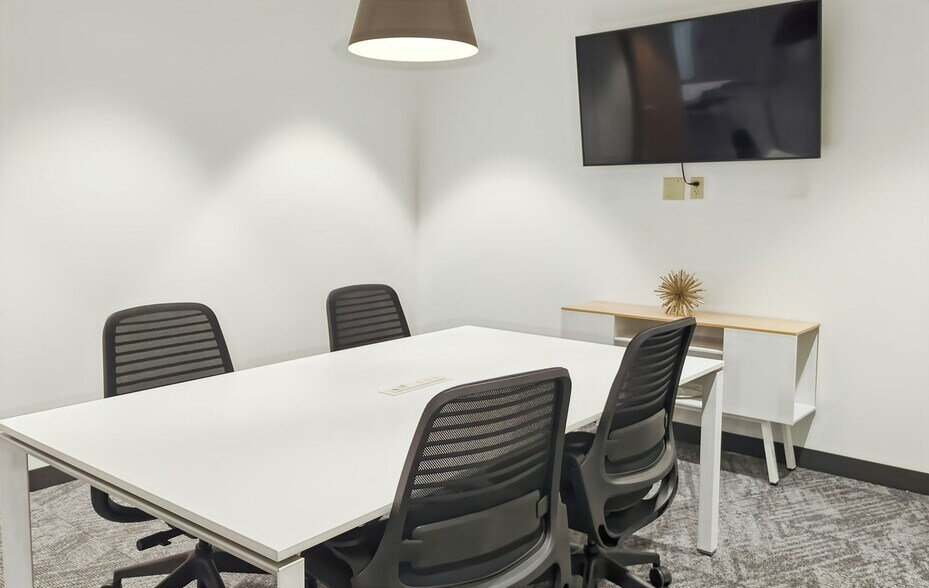 More Photos Of 1408 Fort Crook Rd, Bellevue Office For Sale