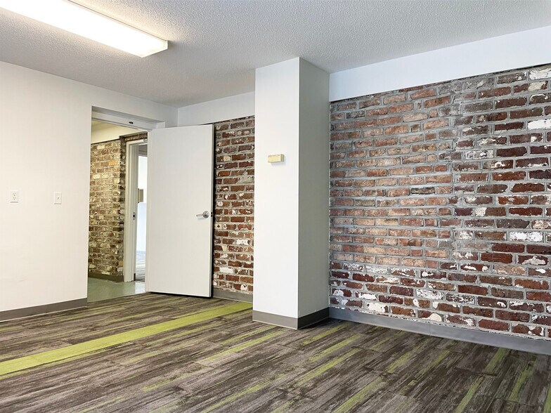 More Photos Of 136 Rutledge Ave, Charleston Medical For Sale