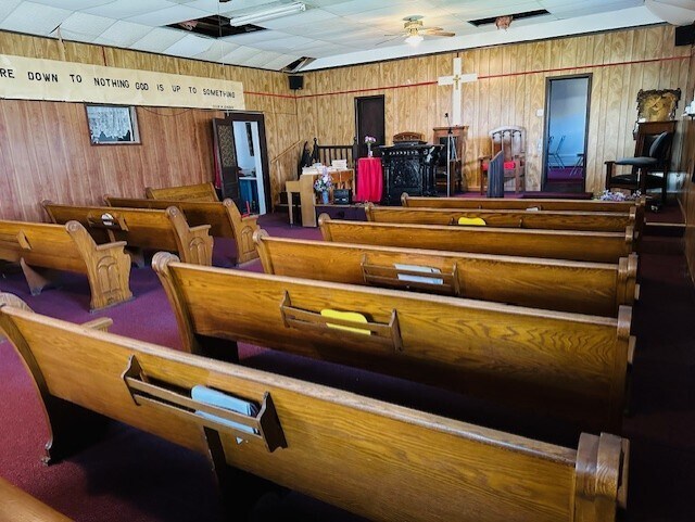 More Photos Of 25 Colony Rd, Burgettstown Specialty For Sale