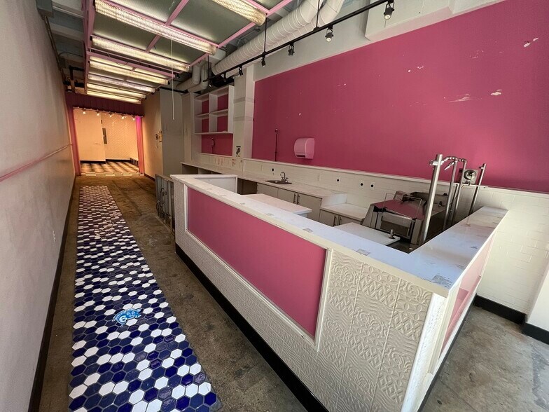 More Photos Of 61 E 8th St, New York Apartments For Lease