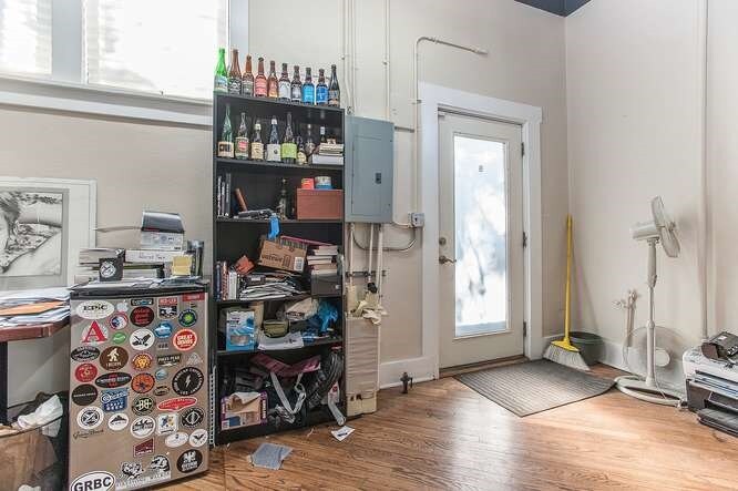 More Photos Of 330 N Institute St, Colorado Springs Freestanding For Sale