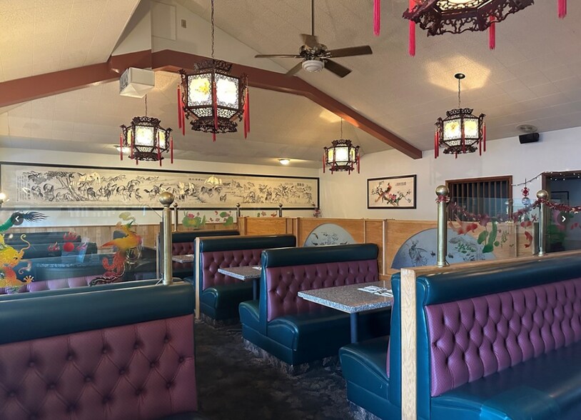 More Photos Of 400 Pacific Ave N, Long Beach Restaurant For Sale