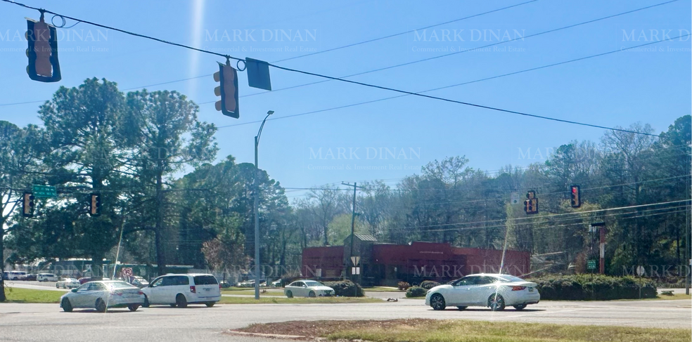 More Photos Of 1600 Huffman Rd, Birmingham Restaurant For Sale