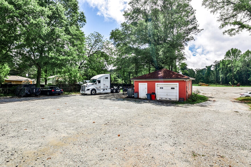 More Photos Of 2332 Old Covington Hwy, Conyers Office Residential For Sale