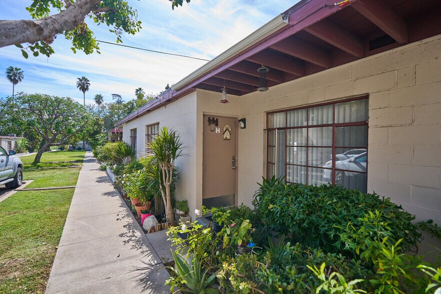 More Photos Of 485 E Washington Blvd, Pasadena Apartments For Sale