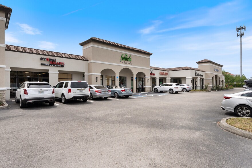 More Photos Of 2400 Vanderbilt Beach Rd, Naples Storefront Retail Office For Sale