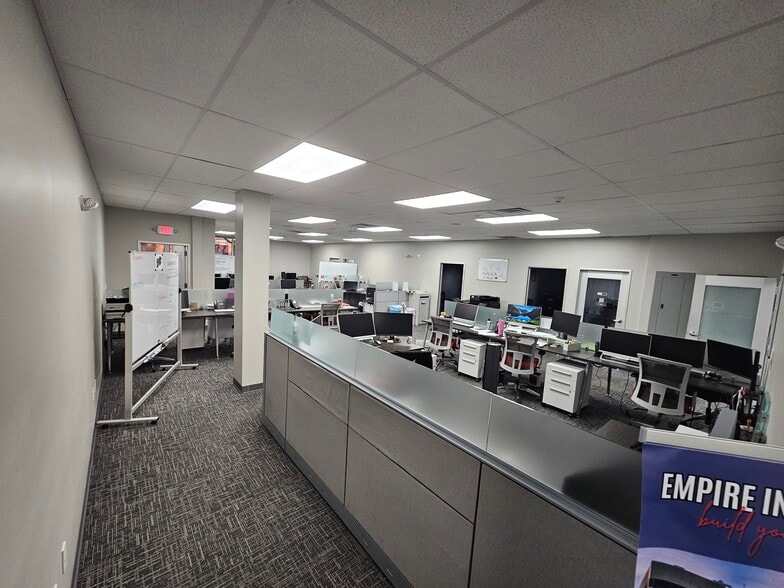 More Photos Of 456 Union Blvd, Allentown Light Manufacturing For Lease