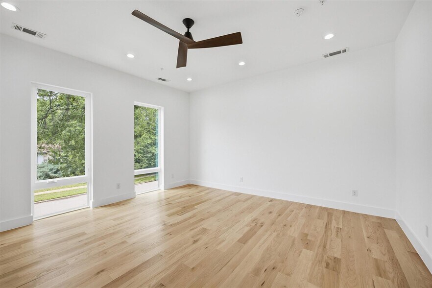 More Photos Of 4605 Belmont Ave, Dallas Apartments For Sale