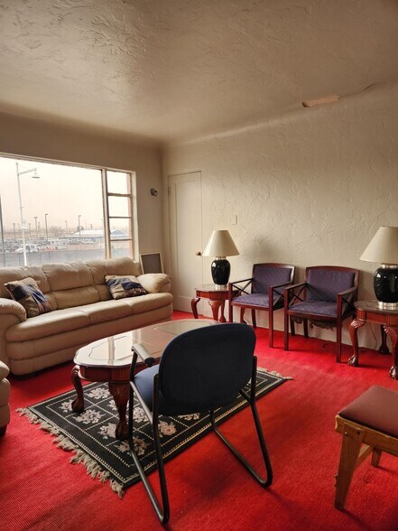 More Photos Of 5715 Central Ave NE, Albuquerque Hotel For Sale