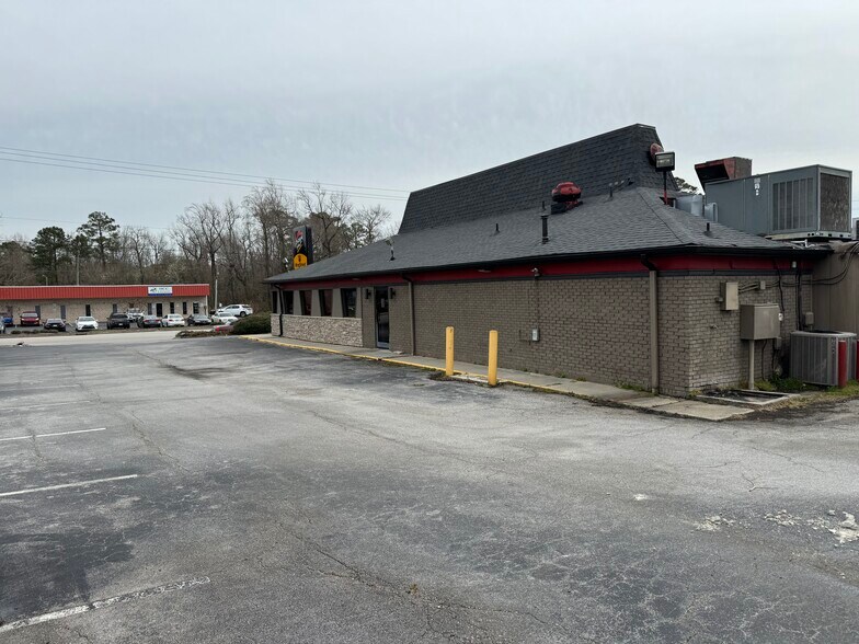 More Photos Of 1301 Gum Branch Rd, Jacksonville Restaurant For Sale
